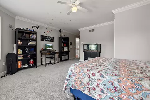 Bedroom - 15975 E 14 Mile, Fraser, MI 48026 photo 6 of 8