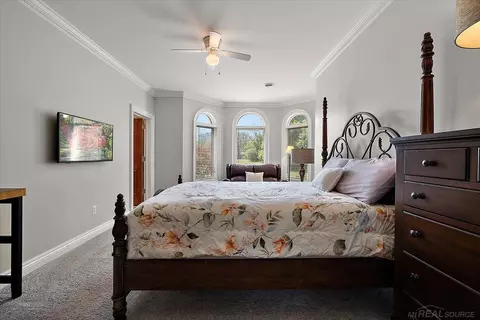 Bedroom - 15975 E 14 Mile, Fraser, MI 48026 photo 2 of 8