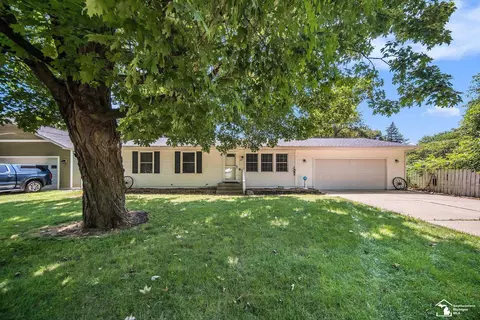 421 Portage, Grass Lake, MI 49240