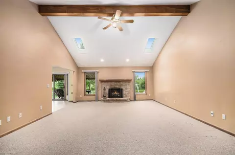 17519 Rocco, Macomb, MI 48044 photo 12