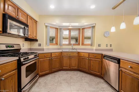 17519 Rocco, Macomb, MI 48044 photo 20