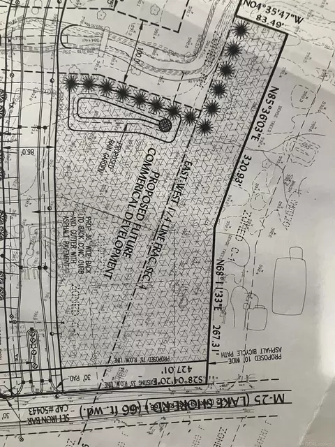 5745 Lakeshore Dr, Fort Gratiot, MI 48059