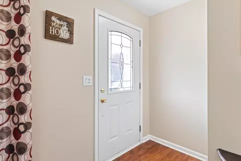 31202 Nelson, Warren, MI 48088 photo 5