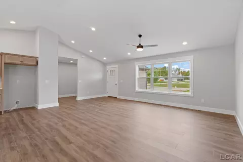 3185 Pender, Adrian, MI 49221 photo 6