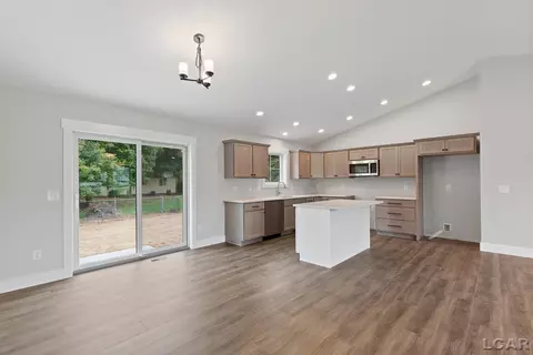 3185 Pender, Adrian, MI 49221 photo 7