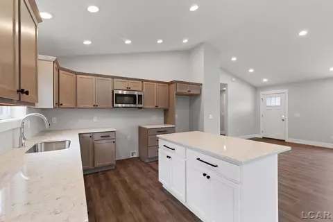 3185 Pender, Adrian, MI 49221 photo 13