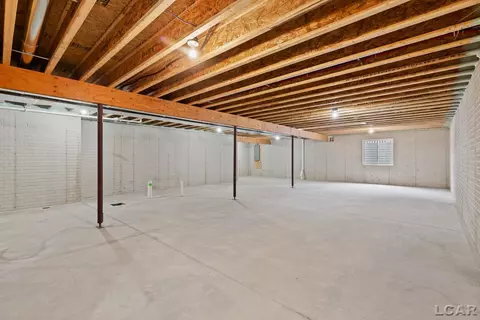 3185 Pender, Adrian, MI 49221 photo 29