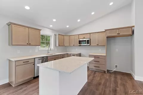 3185 Pender, Adrian, MI 49221 photo 12