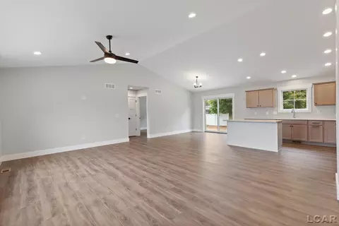 3185 Pender, Adrian, MI 49221 photo 4