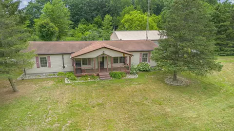 4625 N Hemlock, Hemlock, MI 48626 photo 2