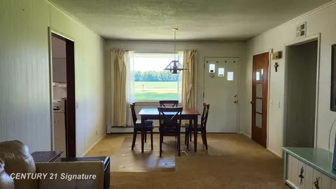 Dining - 10320 Frances, Flushing, MI 48433 photo 1 of 1