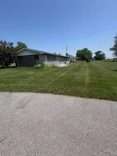 1102 Beaver, Kawkawlin, MI 48631 photo 5
