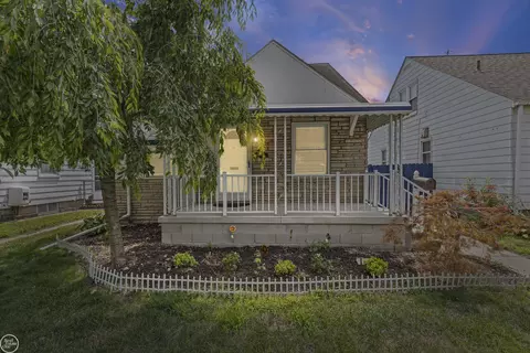 18260 Henry, Melvindale, MI 48122
