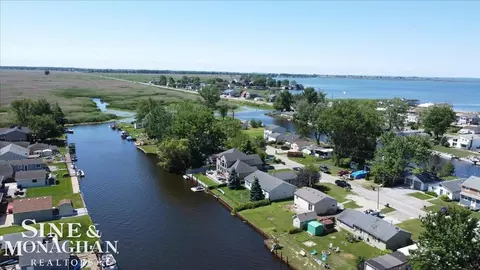 View/Area - 7319 Bealane, Algonac, MI 48001 photo 2 of 11