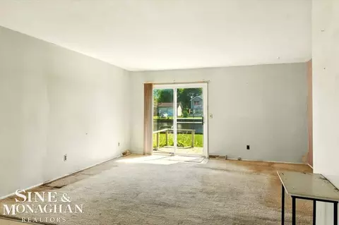 Living - 7319 Bealane, Algonac, MI 48001 photo 2 of 2