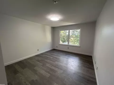 Bedroom - 33090 Forest Park, Wayne, MI 48184 photo 1 of 4