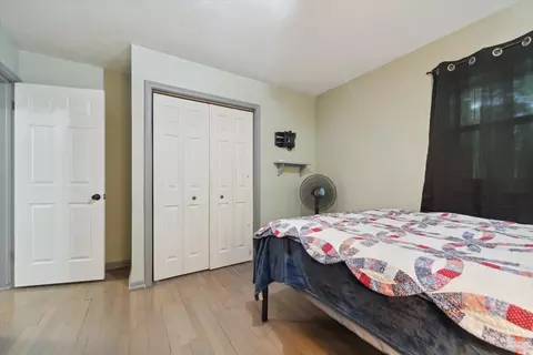 Bedroom - 437 Iris, Lansing, MI 48917 photo 4 of 4
