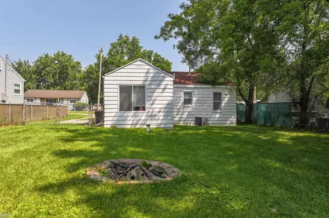 Exterior - 1132 Wisner, Mount Morris, MI 48458 photo 7 of 7