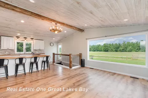 1462 Mcgregor, Vanderbilt, MI 49795 photo 4