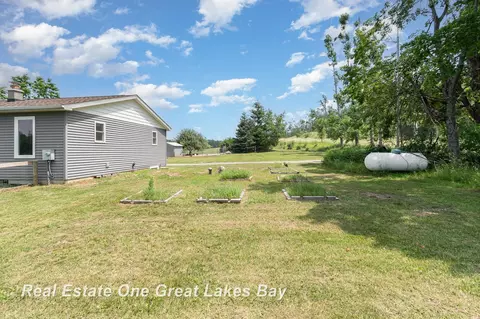 1462 Mcgregor, Vanderbilt, MI 49795 photo 31
