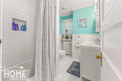 Bath - 601 Ada, Owosso, MI 48867 photo 3 of 3