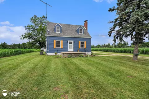Exterior - 10234 Carpenter, Flushing, MI 48433 photo 3 of 4