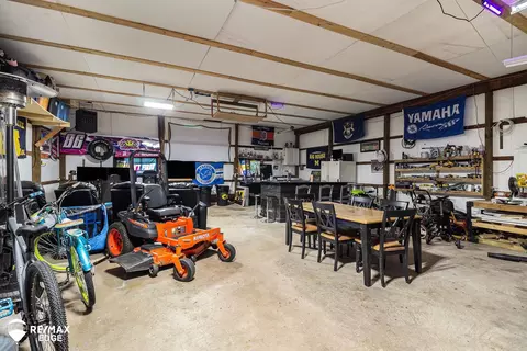 Other - 10234 Carpenter, Flushing, MI 48433 photo 2 of 5