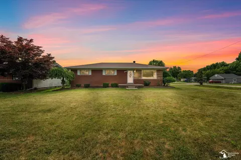 14836 Flanders, Southgate, MI 48195