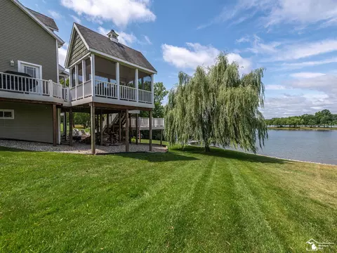 Exterior - 13791 E Diane, Camden, MI 49232 photo 12 of 19