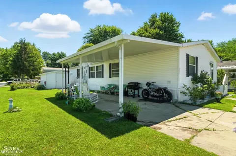 9537 Seaway, Clay, MI 48001 photo 17