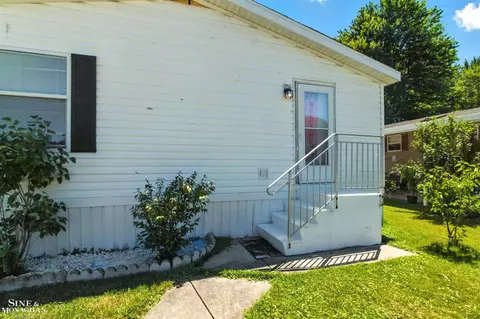 9537 Seaway, Clay, MI 48001 photo 16