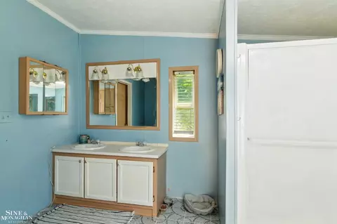 9537 Seaway, Clay, MI 48001 photo 10
