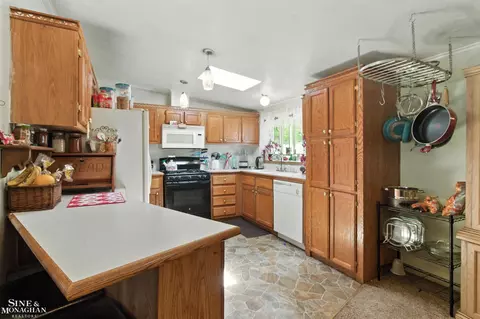 9537 Seaway, Clay, MI 48001 photo 23