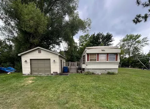 103 Lakeside, Houghton Lake Heights, MI 48630