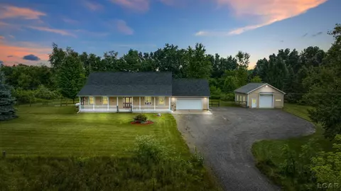 7445 Crego, Brooklyn, MI 49230