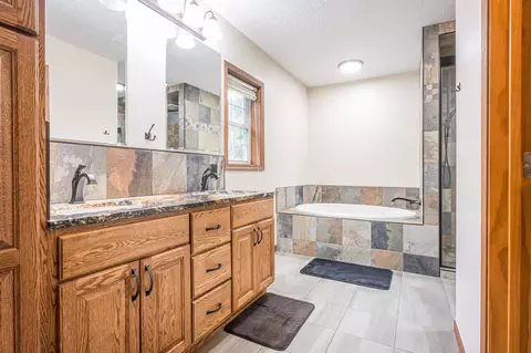 Bath - 4545 Willford, Gladwin, MI 48624 photo 5 of 9