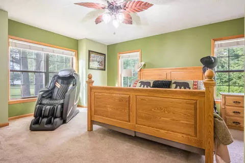Bedroom - 4545 Willford, Gladwin, MI 48624 photo 4 of 6