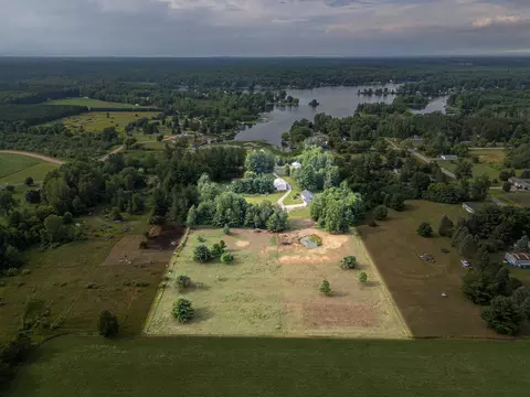 View/Area - 4545 Willford, Gladwin, MI 48624 photo 11 of 12