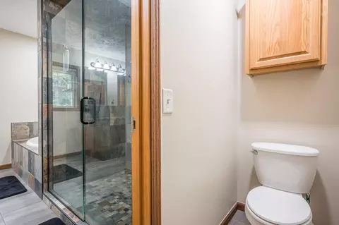 Bath - 4545 Willford, Gladwin, MI 48624 photo 6 of 9