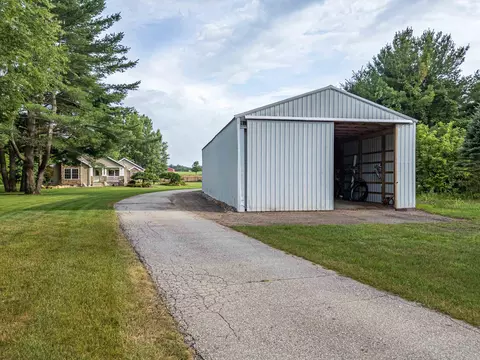 Exterior - 4545 Willford, Gladwin, MI 48624 photo 10 of 21
