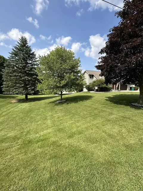 1206 Bartlett, Gladwin, MI 48624 photo 2