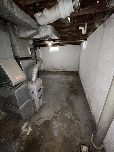 Other - 949 Salisbury, Flint, MI 48532 photo 3 of 4