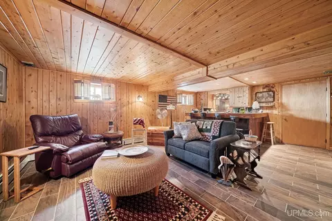 827 Michigan, Ishpeming, MI 49849 photo 25