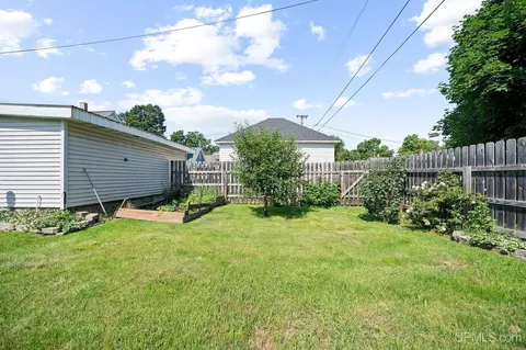 827 Michigan, Ishpeming, MI 49849 photo 38