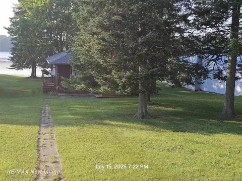3443 Deerfield, Lupton, MI 48635 photo 5