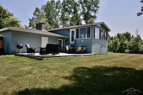 6381 Middle, Hope, MI 48628 photo 38