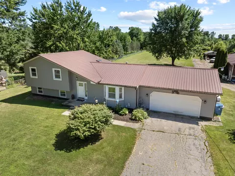 6451 Hill, Swartz Creek, MI 48473