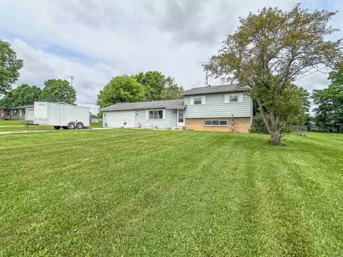 2295 E Mt Morris, Mount Morris, MI 48458 photo 2