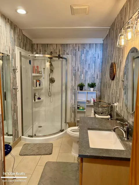 Bath - 1407 N N Riv, Saint Clair, MI 48079 photo 3 of 4