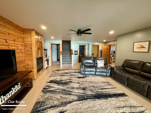Living - 1407 N N Riv, Saint Clair, MI 48079 photo 4 of 5
